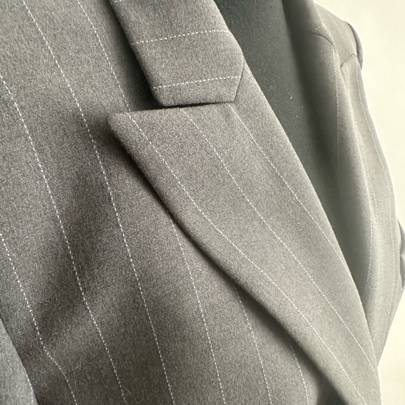 VINTAGE 90’s ANTONIO MELANI Gray Suit Jacket - Picture 8 of 9